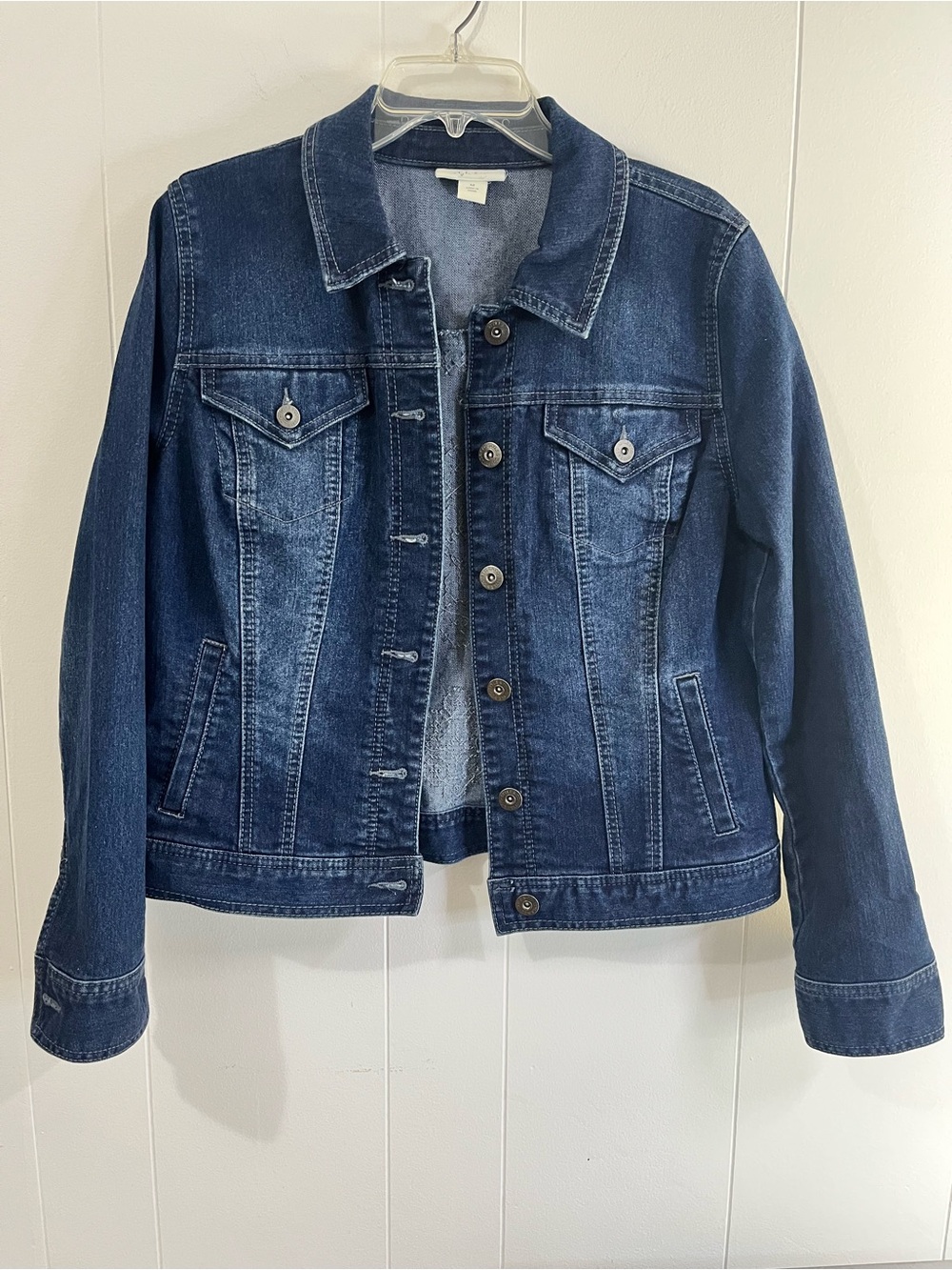 Women's blue jean denim jacket